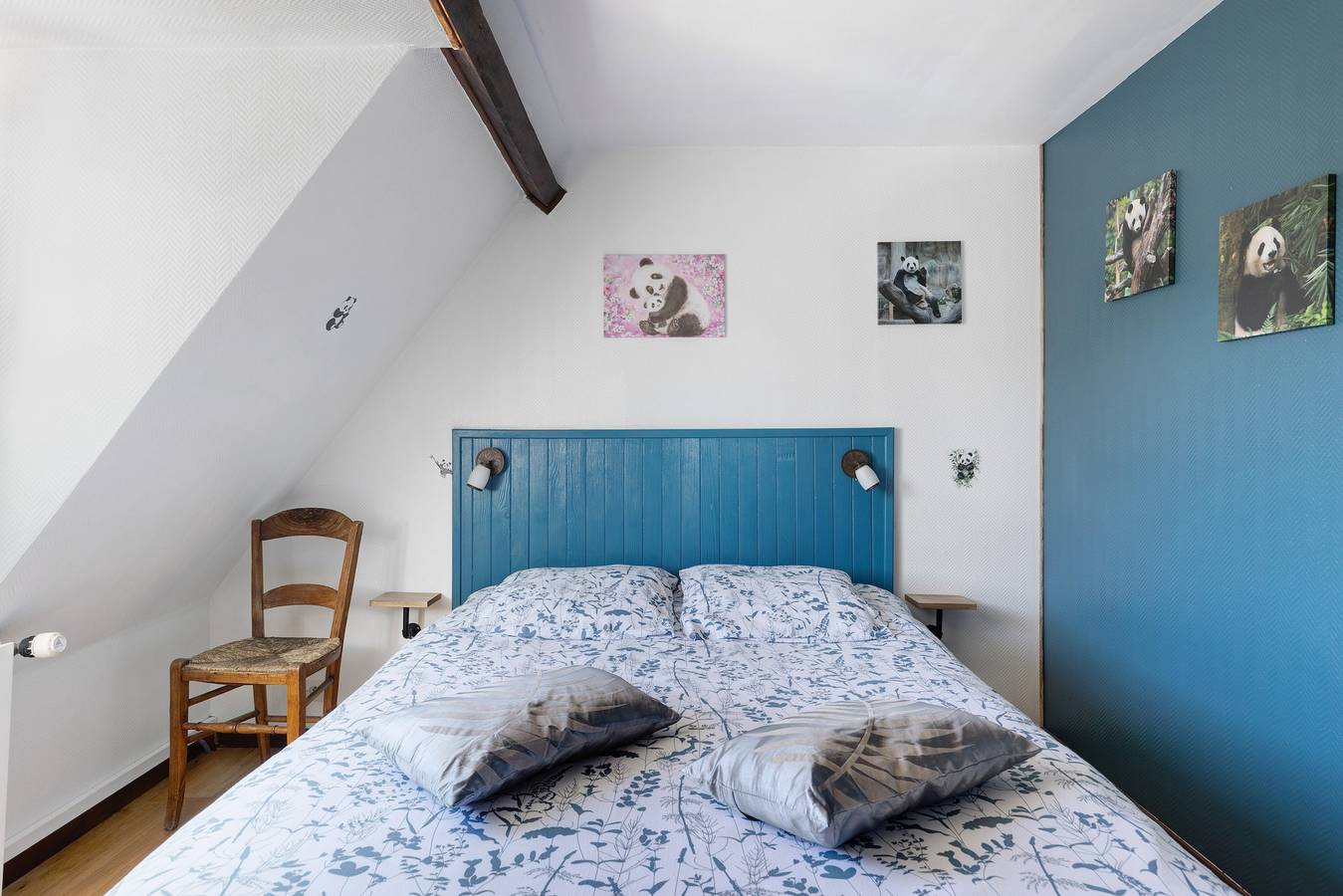 Chambre d’hôtes « La Ferme Des Bigornes - Panda » avec terrasse, jardin partagés et Wi-Fi in Châtillon-sur-Indre, Région de Châteauroux