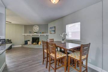 Vacation Rental for 8 Guests in Pinellas Park, Pinellas County, Picture 4