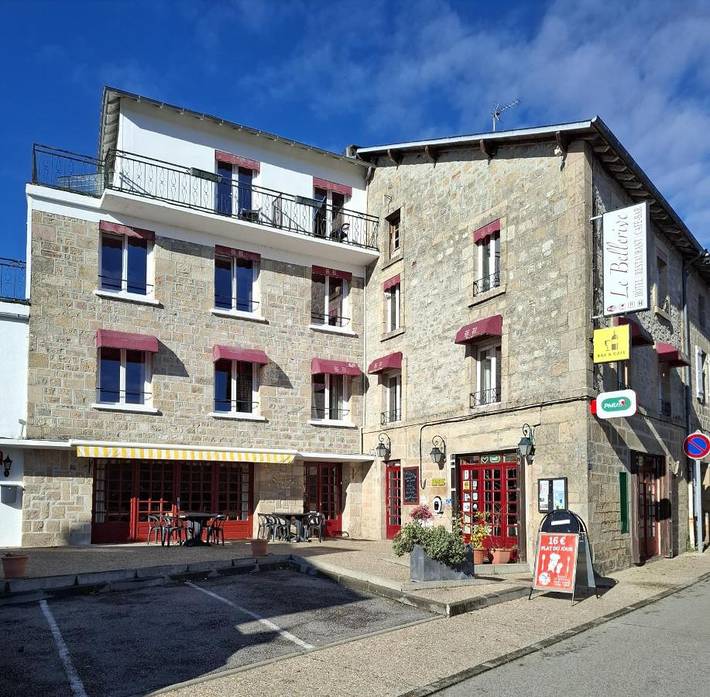 Hôtel pour 2 personnes, avec vue ainsi que vue sur le lac et terrasse, animaux acceptés