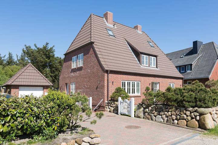 Ganze Wohnung, Luxus-App., strandnah für 6 Pers. mit Sauna, Terrasse, WLAN. Haustiere erlaubt. in Westerland, Sylt (Gemeinde)