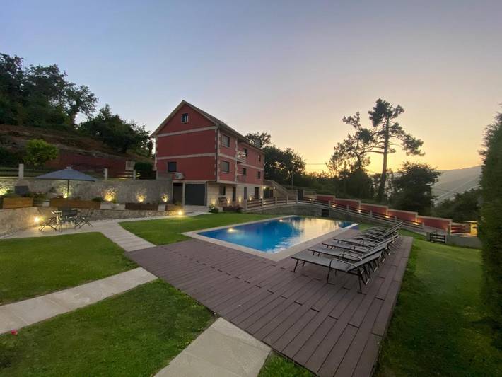 Casa rural para 7 personas, con jardín además de vistas y piscina, Familias con niños en Rias Baixas - 4