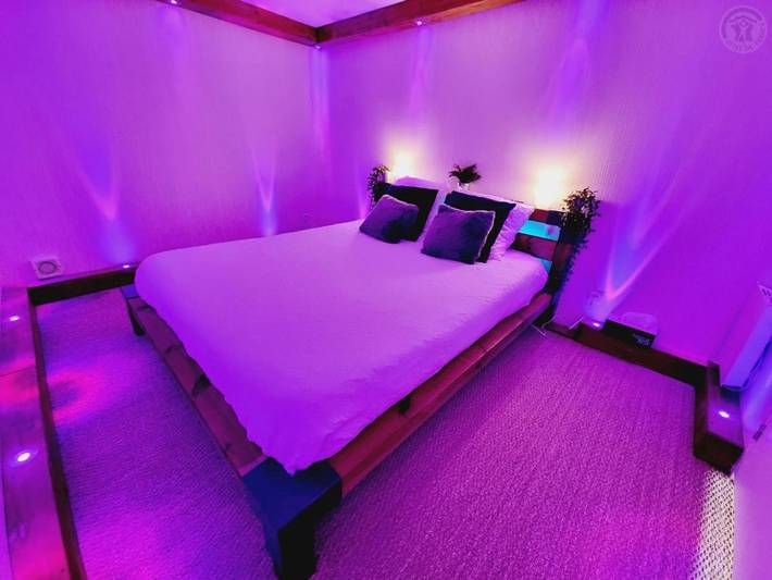 Gîte pour 2 personnes, avec jacuzzi et jardin à Berlaimont - 3