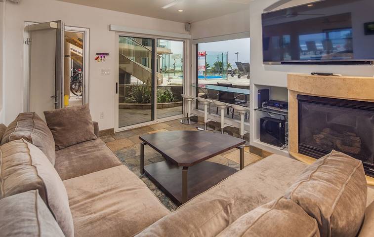 Vacation rental for 6 people, with hot tub and terrace in Mission Beach