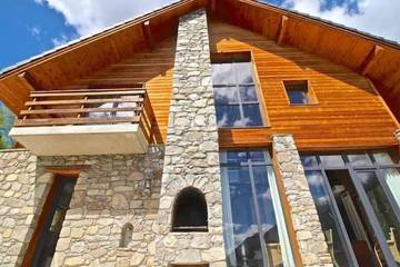 Chalet pour 12 personnes, avec sauna et jardin à Vaujany