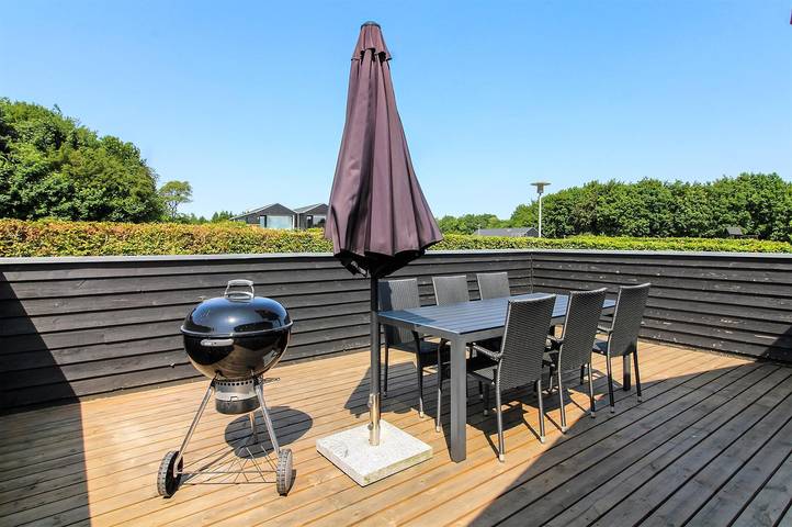 Ferienhaus für 6 Personen, mit Terrasse und Pool sowie Whirlpool, mit Haustier in Arrild