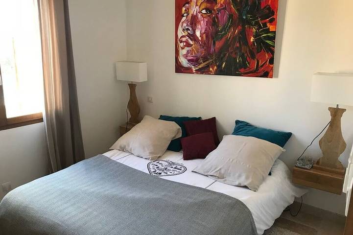 Location de vacances pour 6 personnes, avec jardin et terrasse à Saint-Siffret - 4