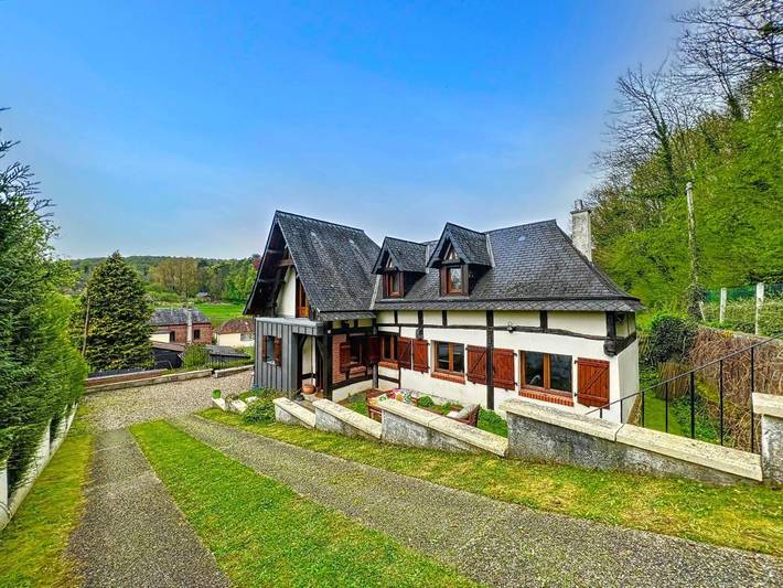 Gîte pour 6 personnes, avec jardin à Clères