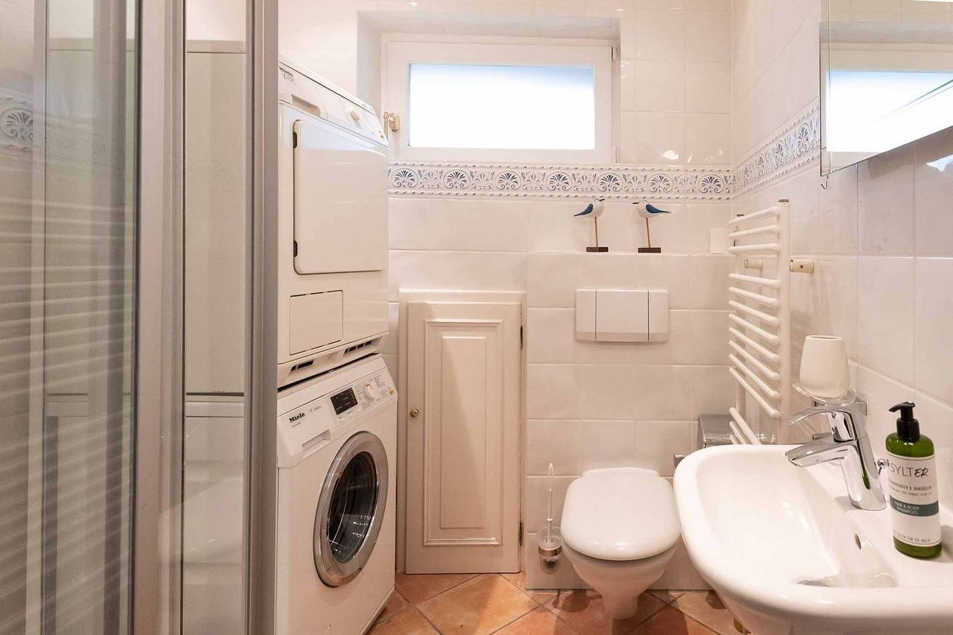 Exklusives Ferienhaus mit ca. 110 m² und 5 Zimmern, für bis zu 6 Persone in Wenningstedt, Sylt