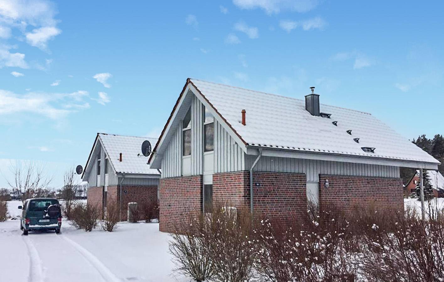 Modernes Strandapartment mit Terrasse und Parkplatz in Röbel, Müritz