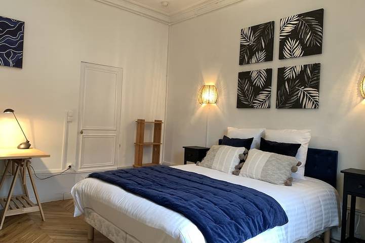 Apartamento entero, Chez Aristide, 3 to 7 ppl flat ideally located in Auxerre city center. in Auxerre, Auxerre region