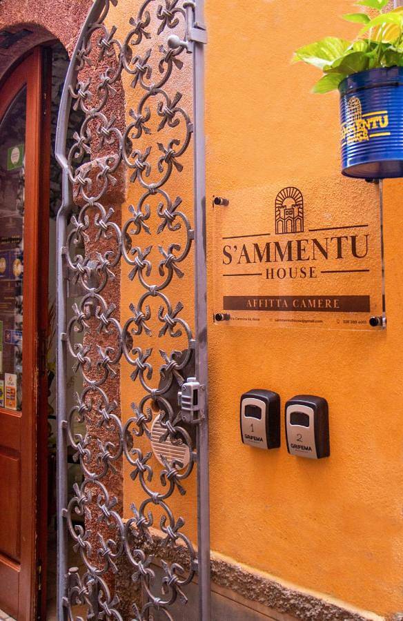 S’ammentu house in Bosa, Planargia