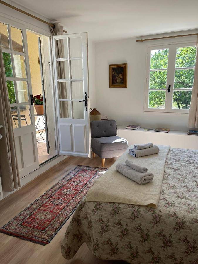 Chambre d’hôte pour 2 personnes, avec balcon et vue à Grignan - 4