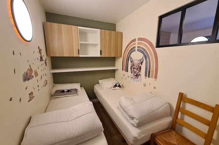 Gîte pour 4 personnes, avec jardin ainsi que terrasse et piscine à Bielle (Pyrénées-Atlantiques) - 3