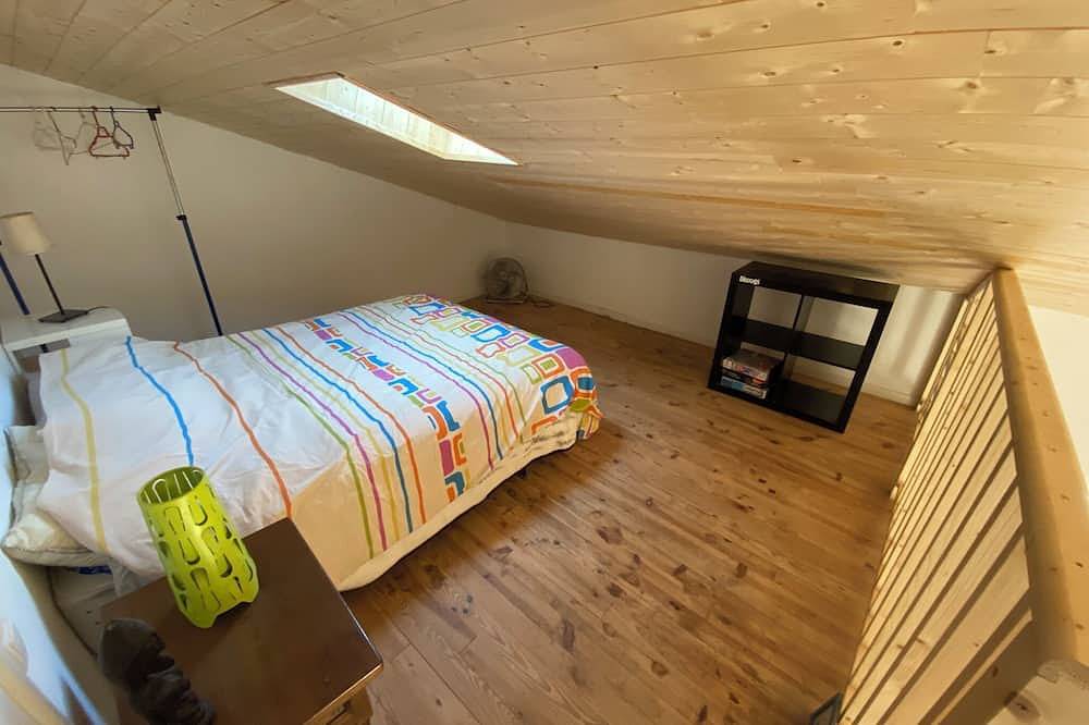 Appartement entier, Studio  indépendant de 30 m2 , dans maison familiale au calme à 10 mns de la mer in Cabestany, Côte d'Améthyste