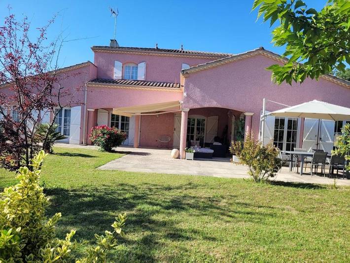 Casa de vacaciones para 6 personas, con jacuzzi y jardín - 1