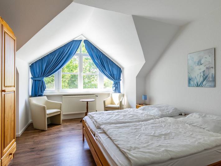 Ferienhaus für 8 Personen, mit Balkon und Garten in Garz/Rügen - 4