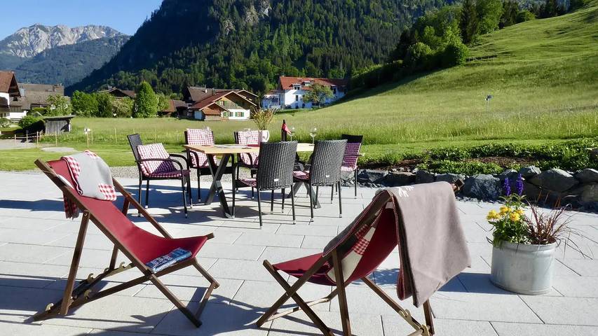 Ferienwohnung für 2 Personen, mit Balkon und Terrasse sowie Garten im Allgäu