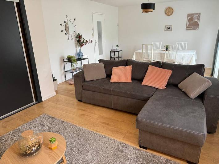Gîte pour 4 personnes, avec Balcon et Vue à Carbon-Blanc