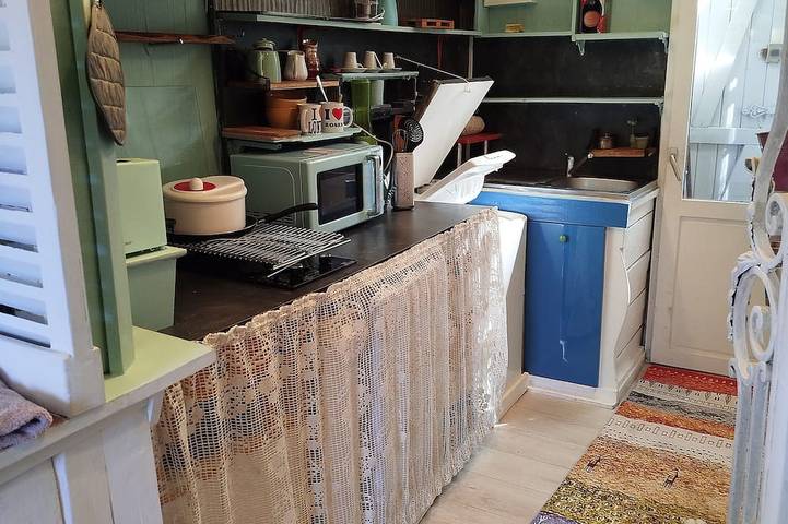 Apartamento entero, Cosy studio on the shores of Lac d'Allier - breathtaking views and natural surroundings in Bellerive-sur-Allier, Región de Vichy