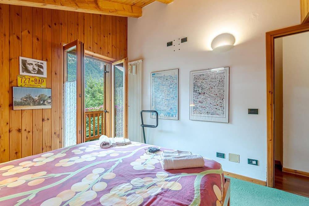 Nice home in Champoluc (Ao) with sauna in Magneaz-Palouettaz, Ayas