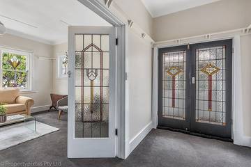 Holiday Home for 8 People in Hobart, Tasmania, Photo 2