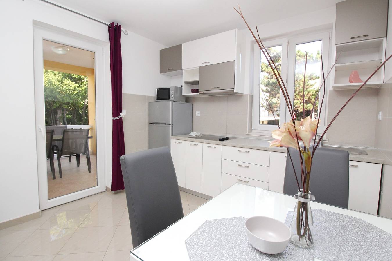 Apartamento entero, Apartment 280/108252 in Baska, Krk (isla)