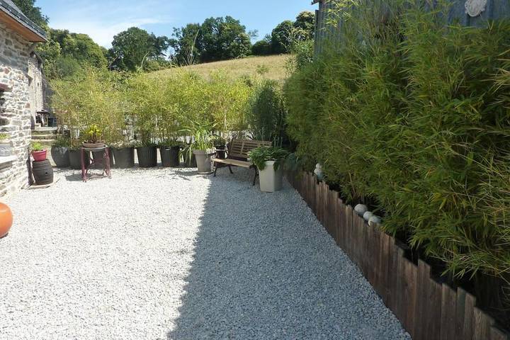 Location de vacances pour 4 personnes, avec Terrasse ainsi que Jardin et Vue à Gourin - 3