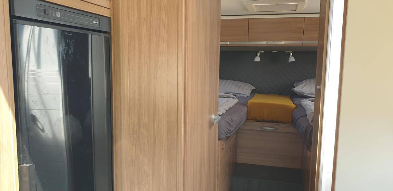 Camper Relax in Murter Slanica beach - with clima in Općina Murter-Kornati, Murter