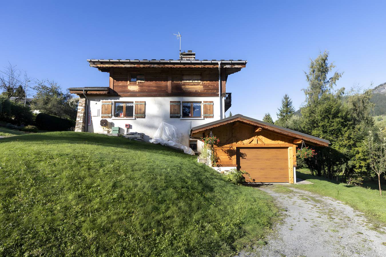 Apartamento entero, Apartamento 'En Megève' con vistas a la montaña, terraza privada y Wi-Fi in Megève, Pays du Mont-Blanc