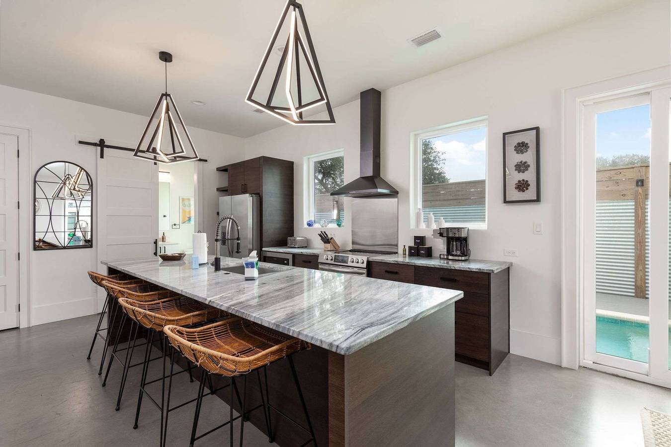 Lux Newly Built  Seaglass and Sunsets  Private Pool  Close to Beach  Dog Friendly in Gulf Resort Beach, Emerald Coast