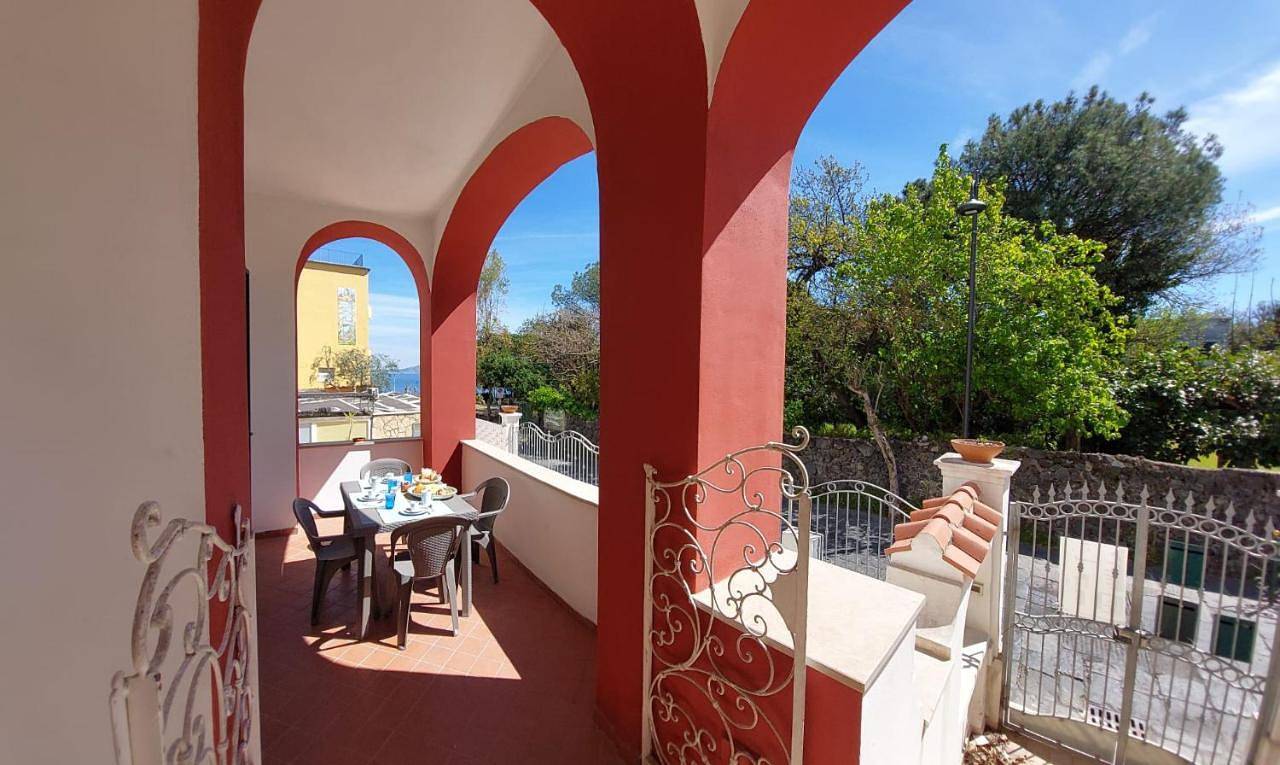 La Casa del Sole sul mare di Ischia in Ischia Porto, Ischia Stadt