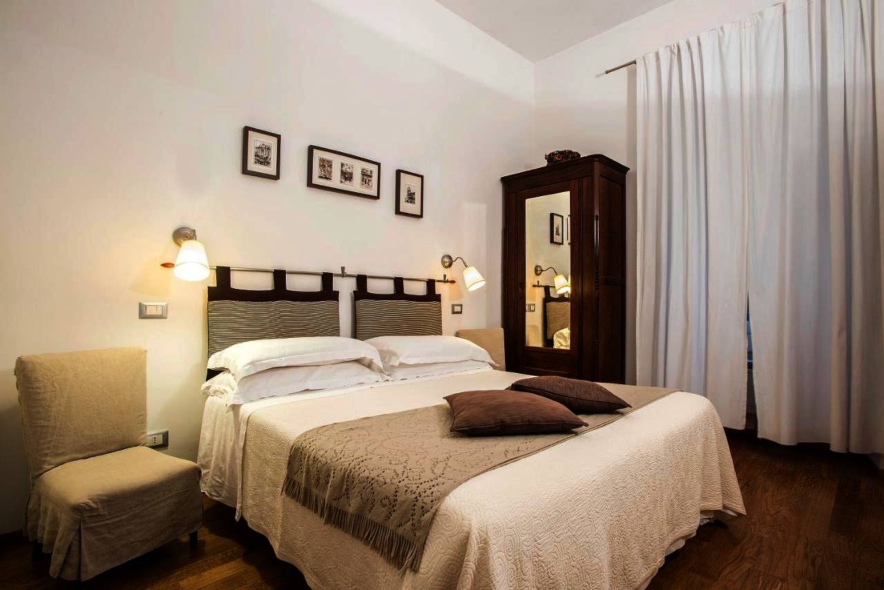 B&B Arco Del Lauro in Trastevere, Roma