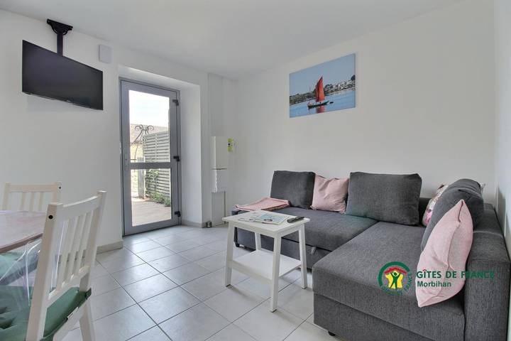 Gîte pour 3 personnes, avec Terrasse ainsi que Jardin et Vue à Séné - 4