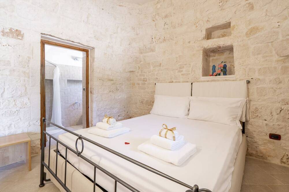 Appartement entier, Trulli Luna with veranda and parking in Martina Franca, Province de Taranto