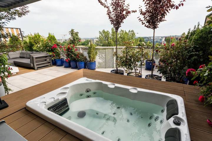 Loft dla 5 osób, z Balkon i Jacuzzi oraz Taras i Widok w Kraków