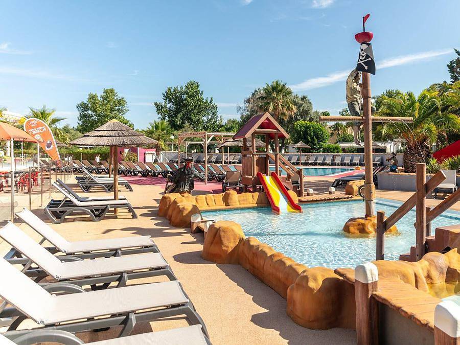 Camping l'Oasis Palavasienne - Mobilhome 4 personas - Mobil-home | Confort | 2 Dormitorios | 4 Pers. | Terraza individual | Aire acondicionado. in Lattes, Costa mediterránea (Francia)