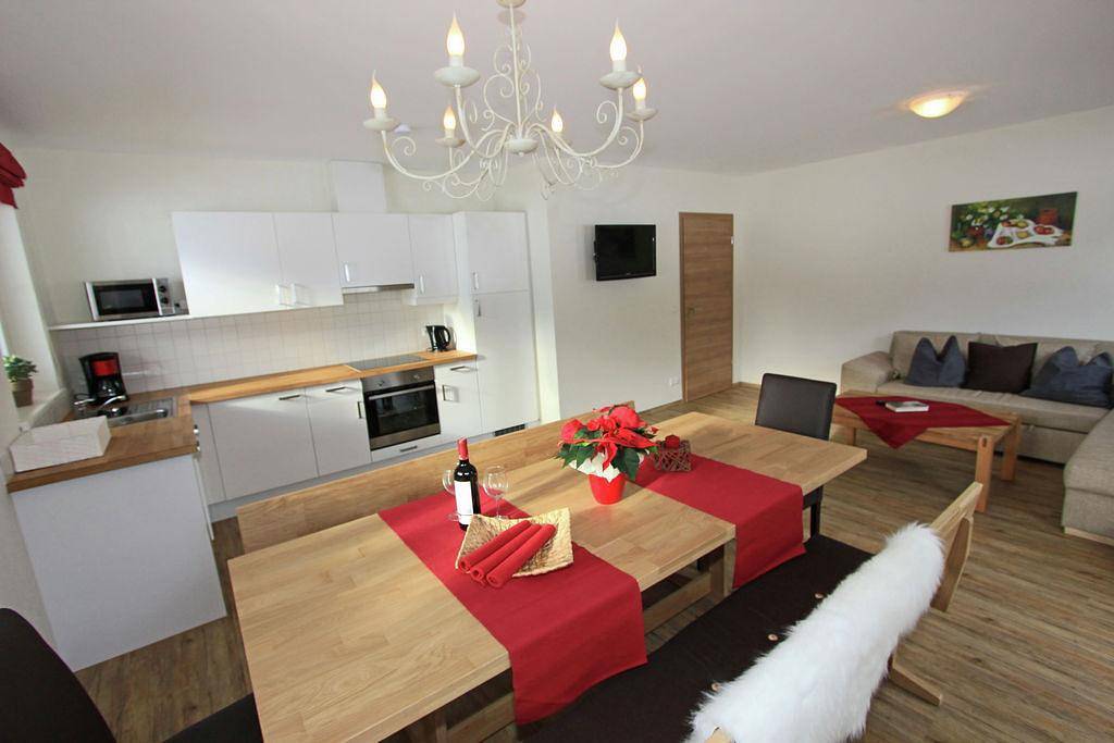 Landhaus Sporer in Tuxer Alpen, Aschau im Zillertal