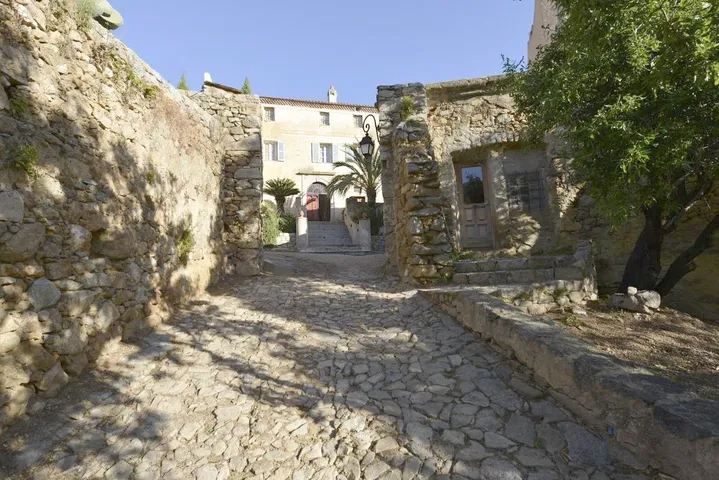 Hôtel pour 2 personnes, avec vue et jardin - 1