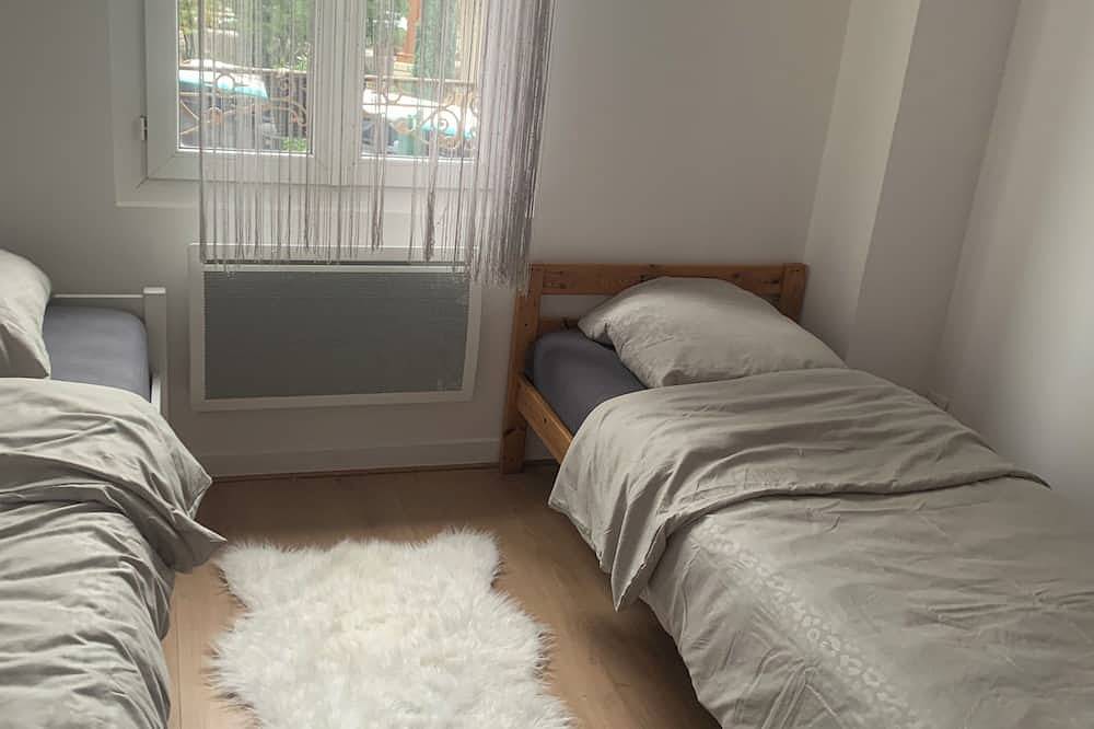 Apartamento entero, Appartement Avec Entrée Indépendante Dans Maison a Louer au Petit Clamart in Clamart, Altos del Sena