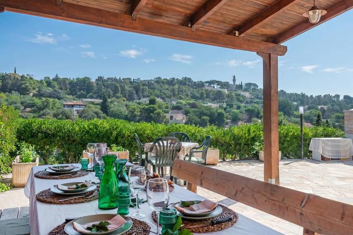 Trullo per 5 persone, con terrazza, con animali domestici in