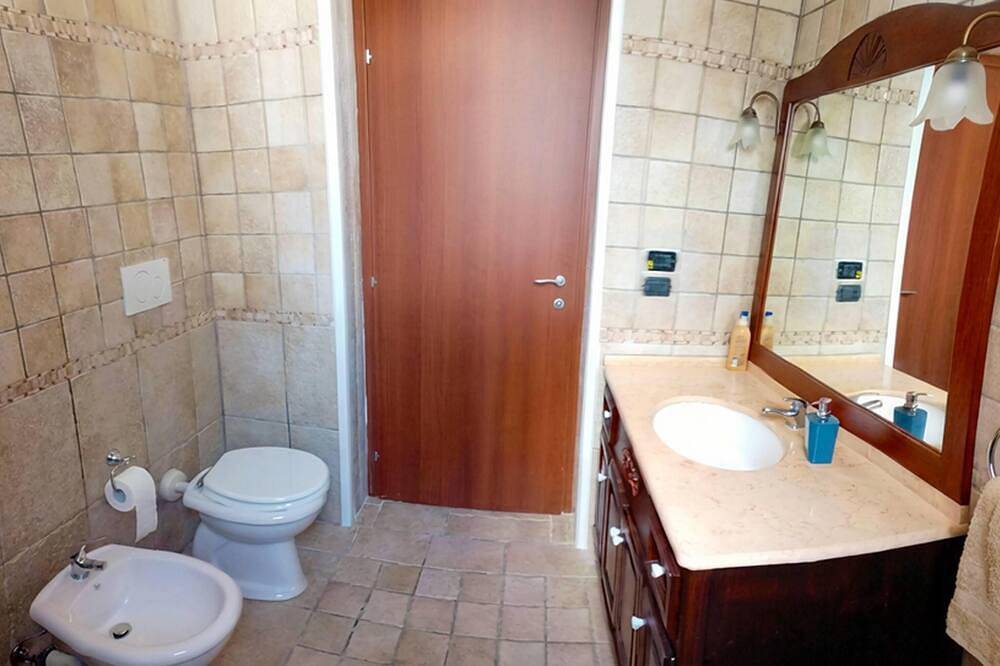 Family-friendly house with stone vaulted ceilings • private outdoor spaces in Melendugno, Provincia di Lecce