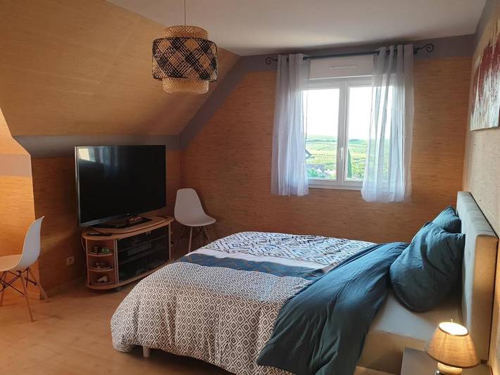 Cottage pour 2 personnes, avec piscine ainsi que jardin et vue à Nogent-l'Abbesse
