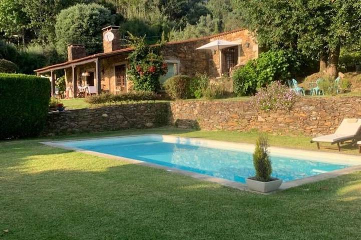Gîte pour 6 personnes, avec jardin, animaux acceptés