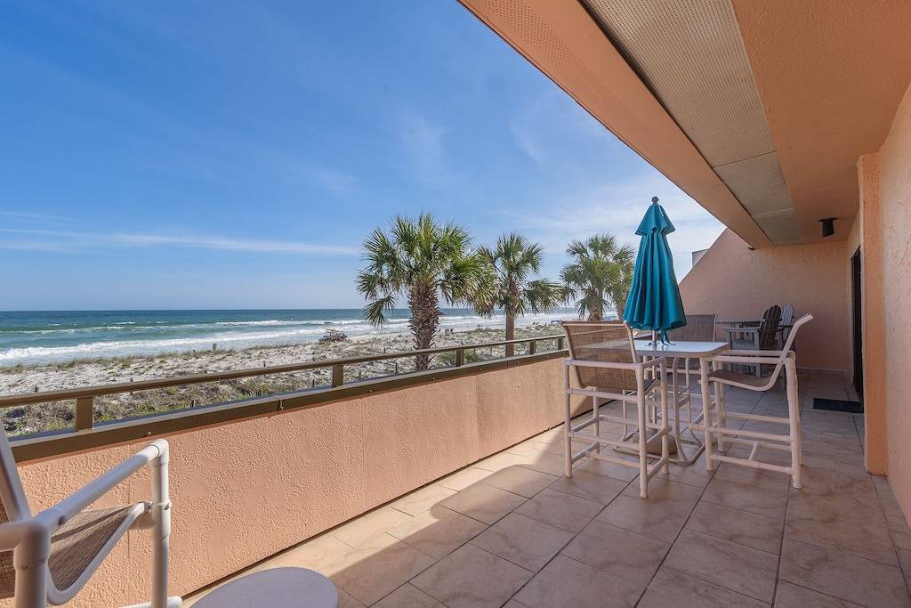 Ganze Wohnung, Aegean 203 by Salt Water Vacations in Destin, Emerald Coast