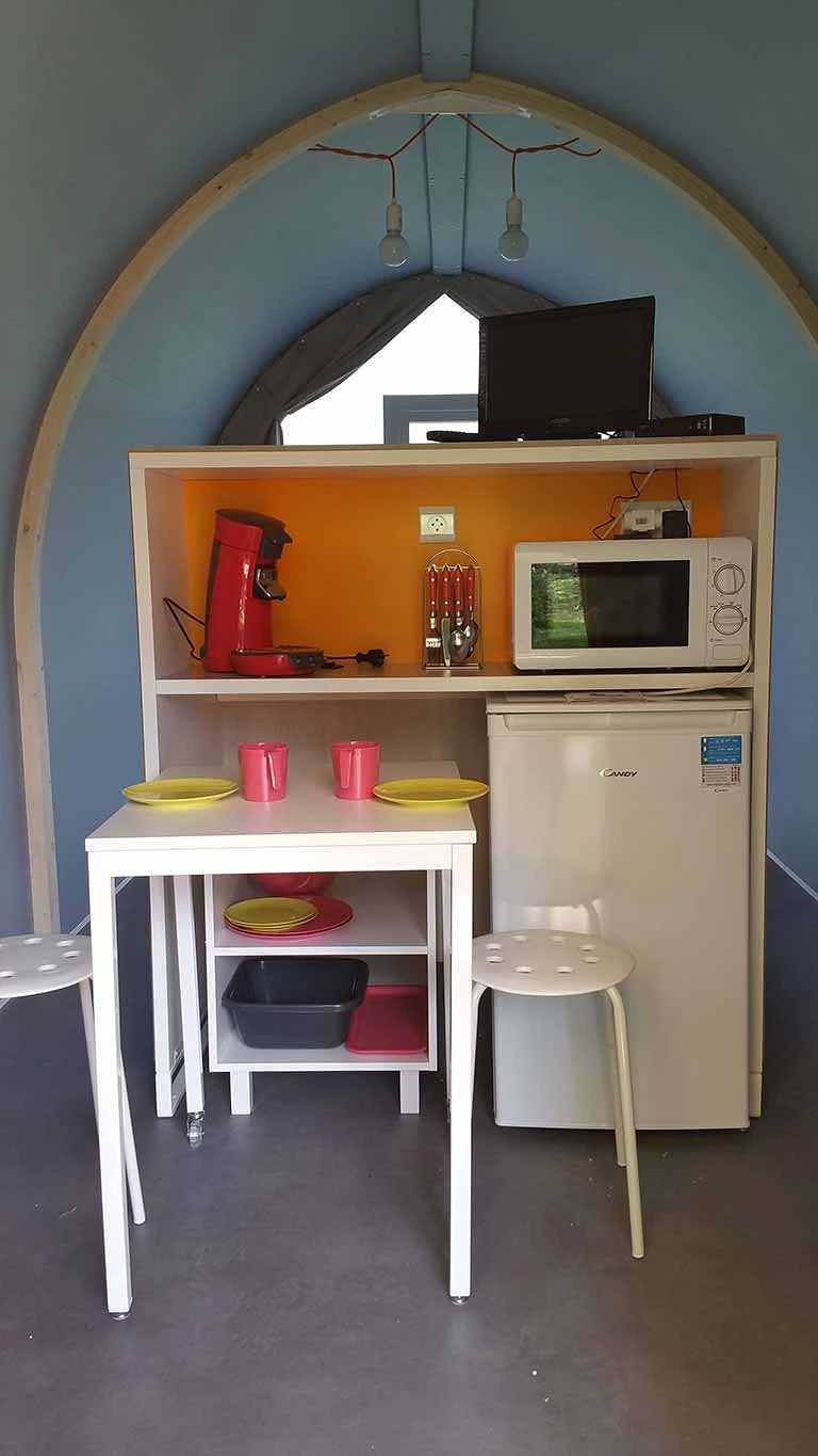 Zecamping 3* piscine chauffée locatif Tv Bbq 17m2 in Port-le-Grand, Abbeville en omgeving