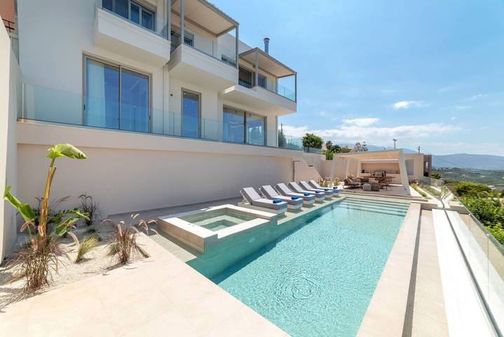 Gîte pour 6 personnes, avec piscine dans Vámos - 3