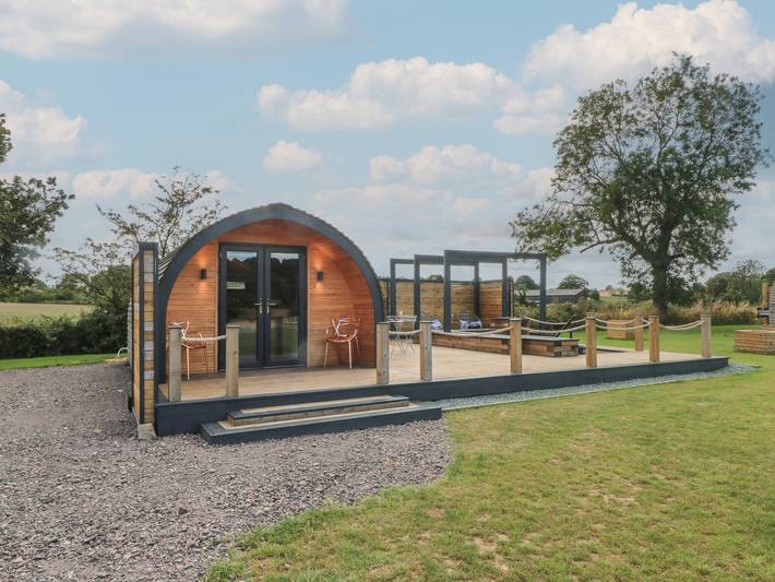 Cabane pour 2 personnes, avec jardin - 1