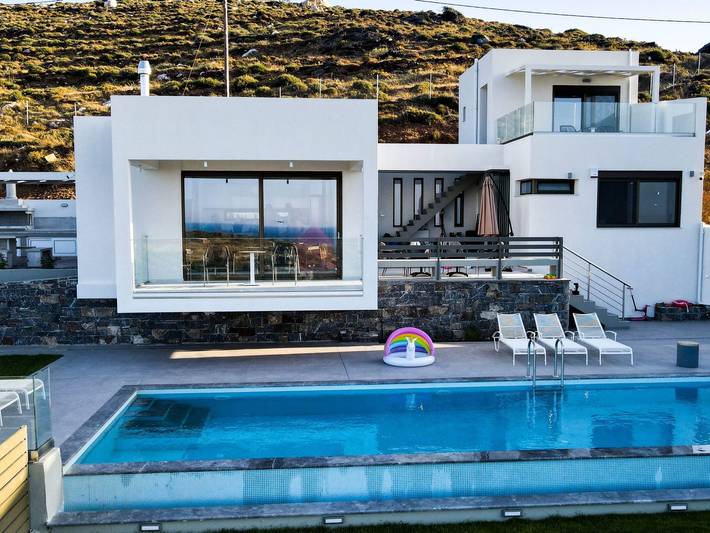 Bungalow für 6 Personen, mit Balkon und Terrasse sowie Garten und Pool auf Kreta