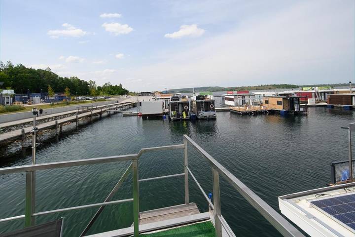 Boot für 4 Personen, mit Terrasse und Ausblick in Sachsen-Anhalt - 3