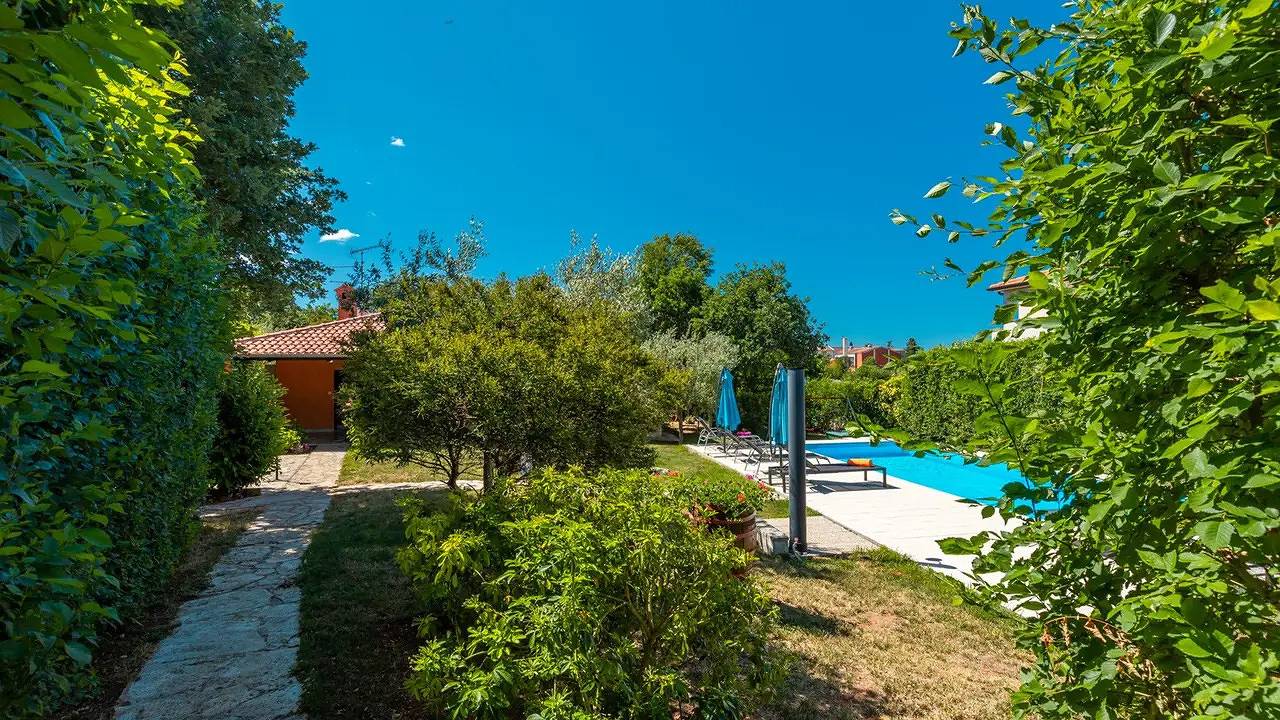 Ferienhaus für 8 Personen (110 m²) in Sveti Lovreč in Sveti Lovreč Pazenatički, Zentralistrien